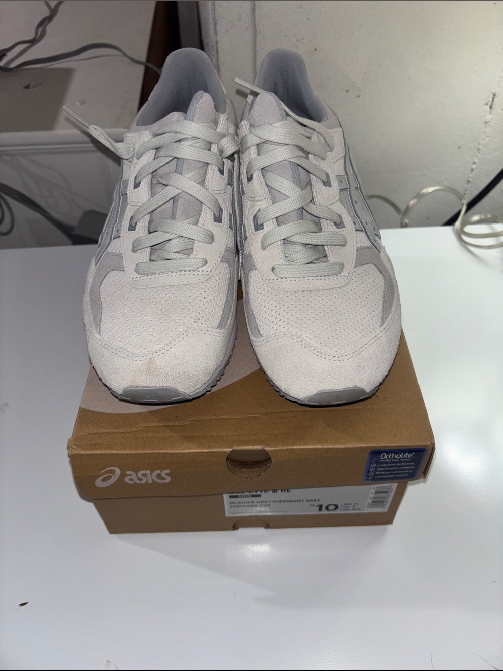 ASICS Glacier Grey GEL-LYTE III RE Sneakers - Picture 2 of 4